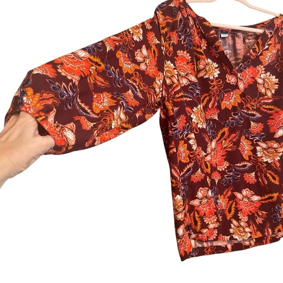 Old Navy Women’s Long Sleeve Split Neck-Size 3X - Picture 4 of 10